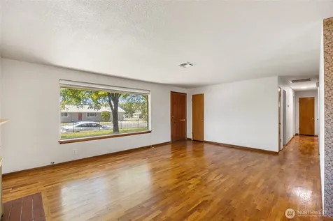 154 D Street NE Ephrata WA 98823
