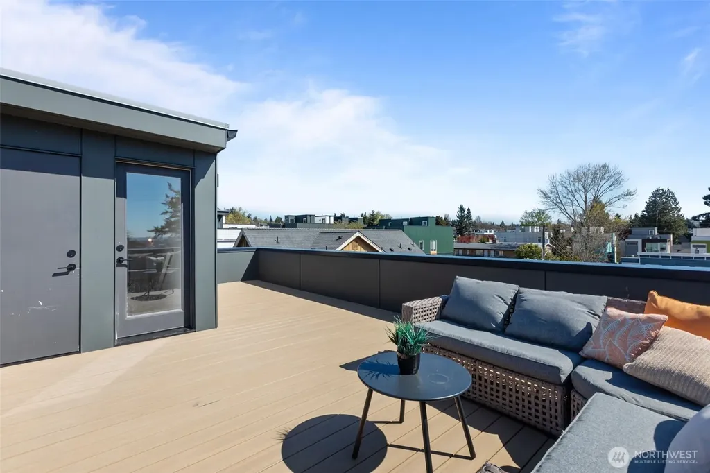 2218 NW 62nd Street Seattle WA 98107