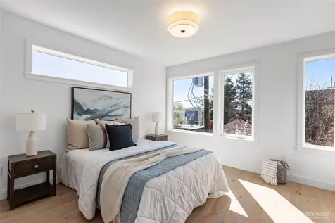 2218 NW 62nd Street Seattle WA 98107