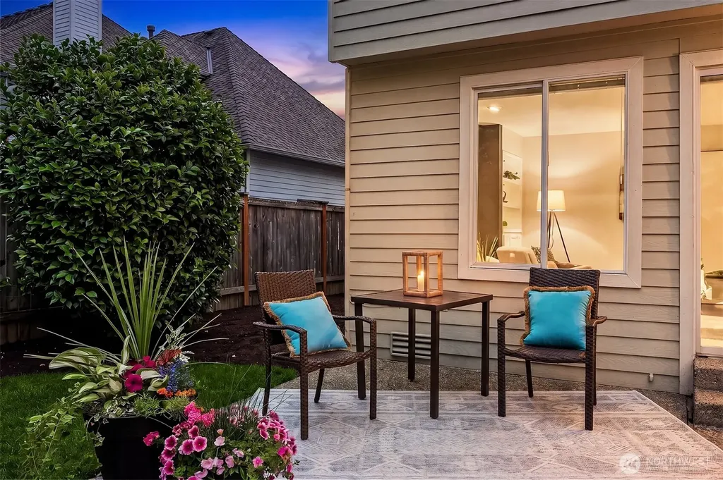 13014 NE 197th Place Woodinville WA 98072