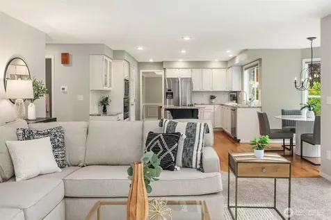 13014 NE 197th Place Woodinville WA 98072
