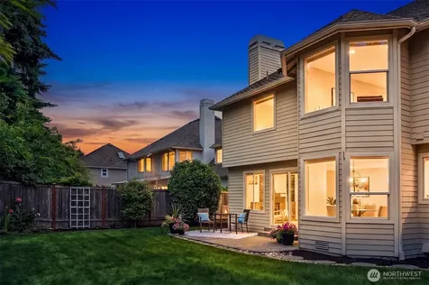 13014 NE 197th Place Woodinville WA 98072