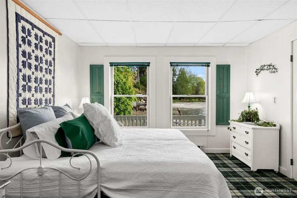 17257 Olympic View Drive NW Silverdale WA 98383