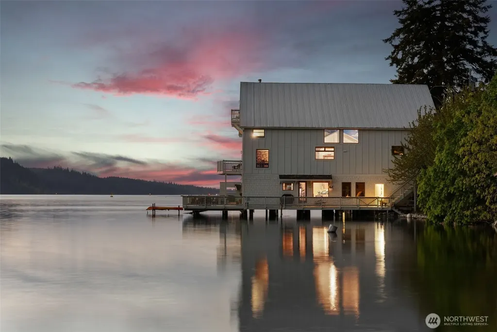 17257 Olympic View Drive NW Silverdale WA 98383