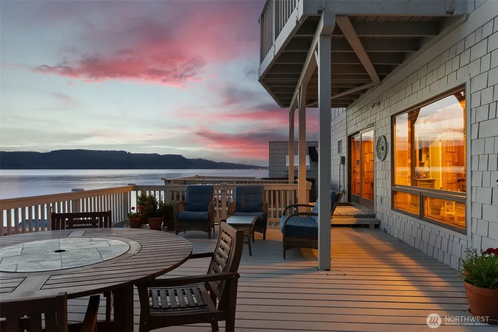17257 Olympic View Drive NW Silverdale WA 98383