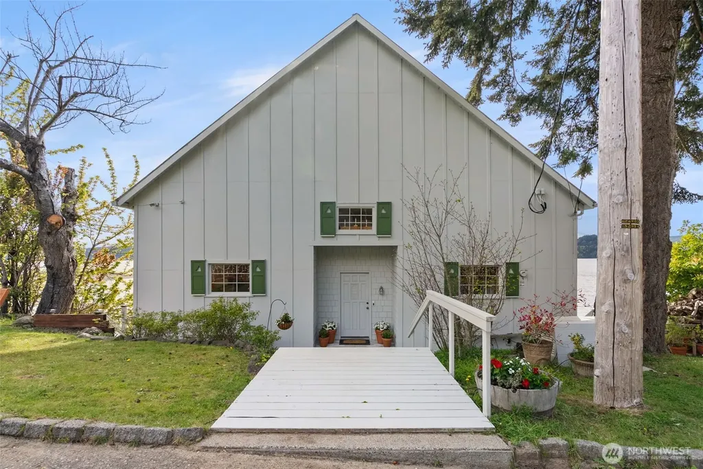 17257 Olympic View Drive NW Silverdale WA 98383