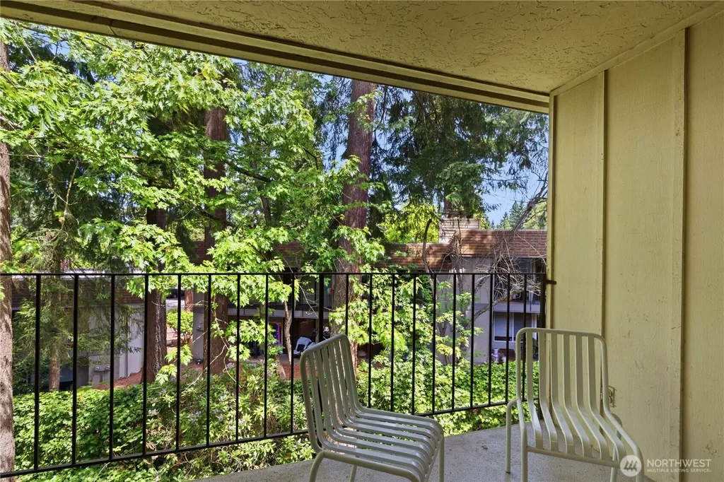 12726 NE 116th Lane Kirkland WA 98034
