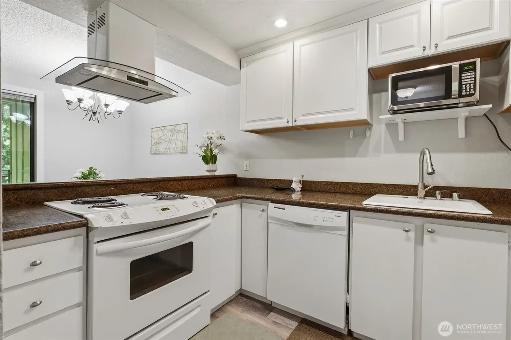 12726 NE 116th Lane Kirkland WA 98034