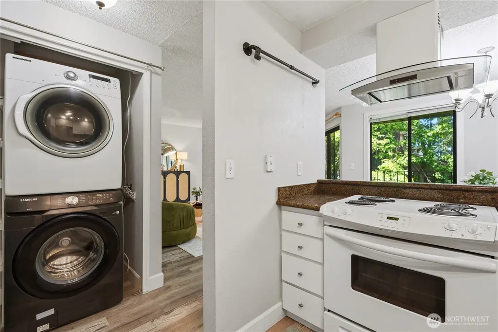 12726 NE 116th Lane Kirkland WA 98034