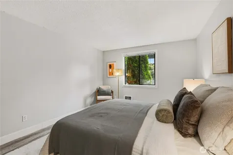 12726 NE 116th Lane Kirkland WA 98034