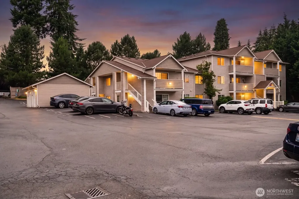 1001 W Casino Road Everett WA 98204