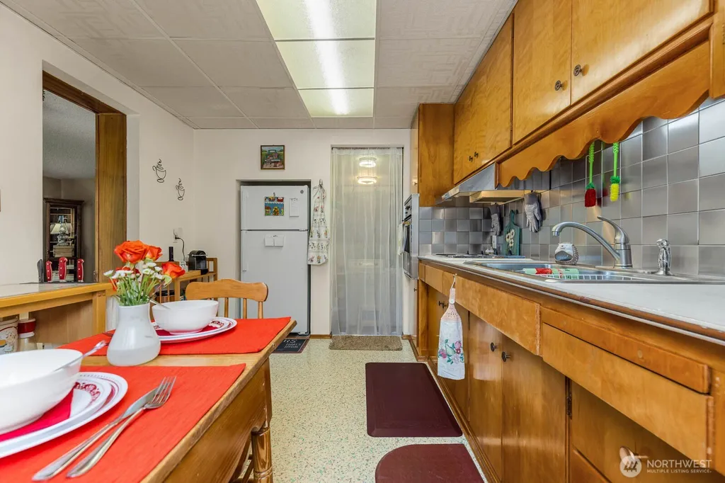 2430 197th Place SW Lynnwood WA 98036