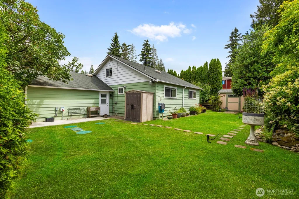 2430 197th Place SW Lynnwood WA 98036
