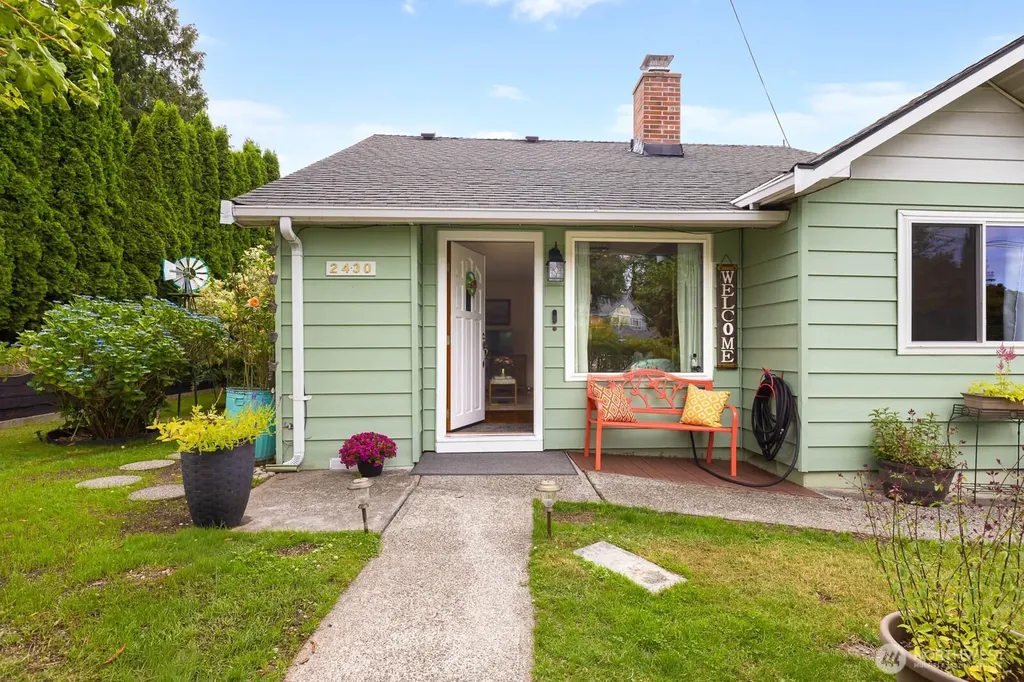 2430 197th Place SW Lynnwood WA 98036
