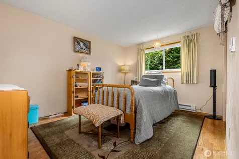 2430 197th Place SW Lynnwood WA 98036