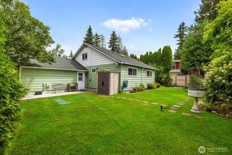 2430 197th Place SW Lynnwood WA 98036