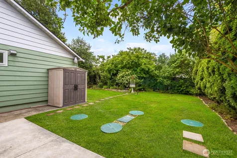 2430 197th Place SW Lynnwood WA 98036