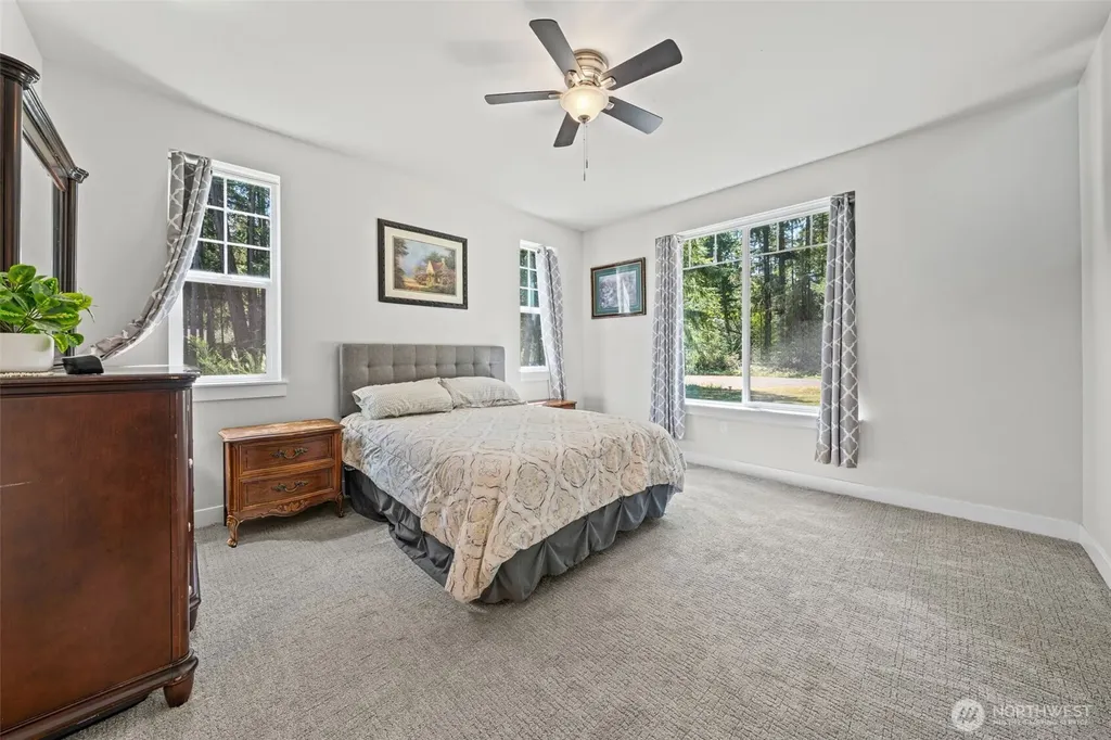 10912 118th Avenue Ct E Anderson Island WA 98303