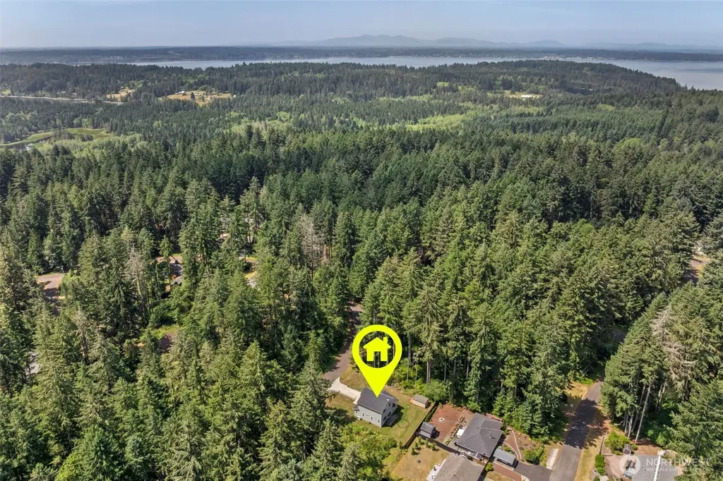 10912 118th Avenue Ct E Anderson Island WA 98303
