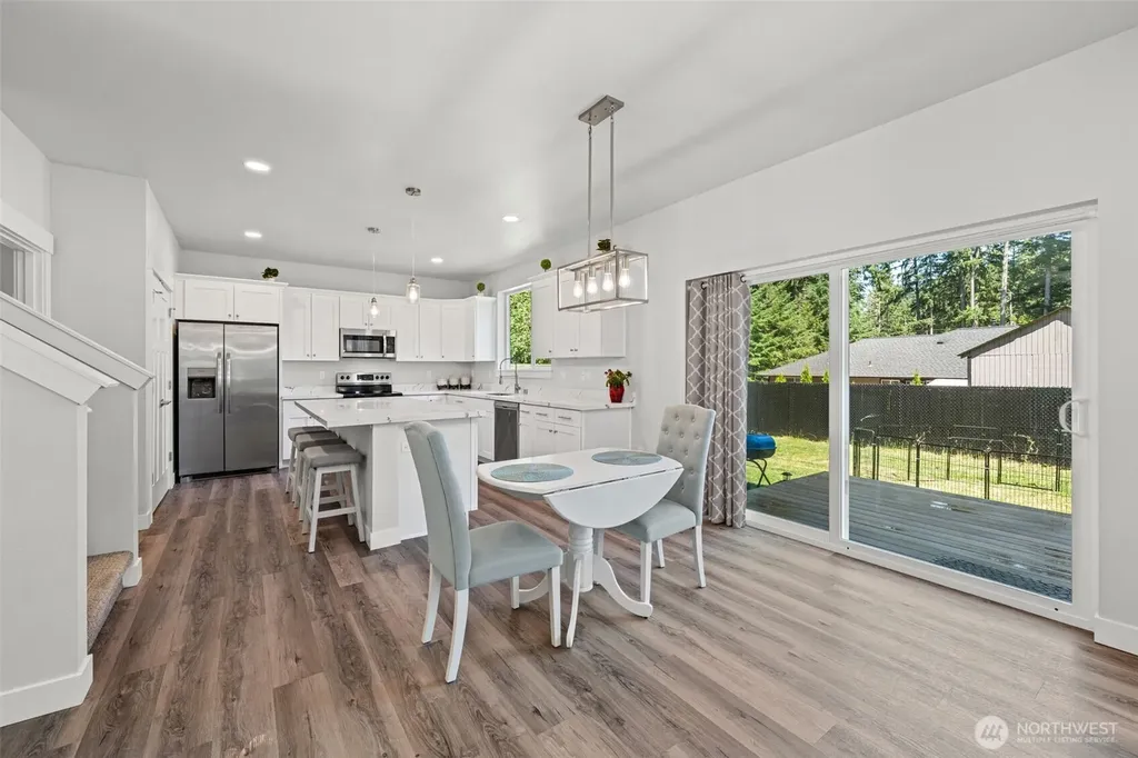 10912 118th Avenue Ct E Anderson Island WA 98303