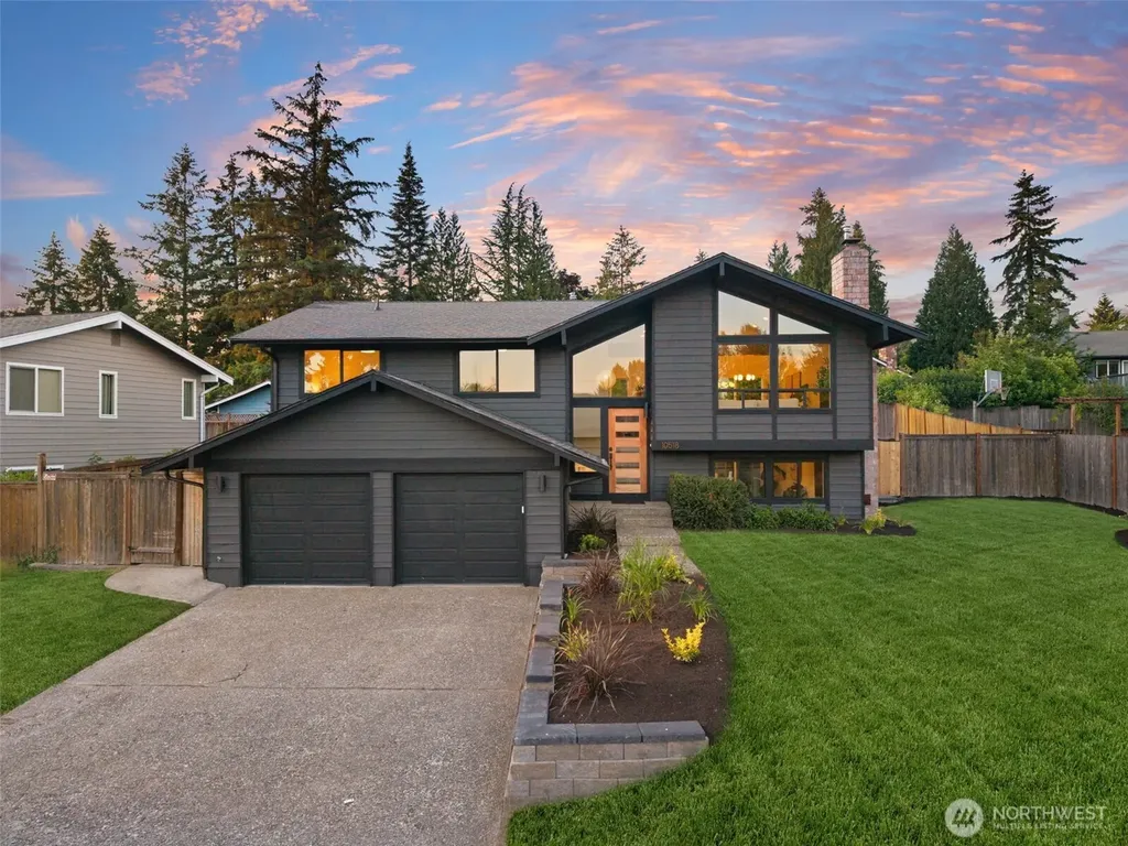 10518 158th Avenue NE Redmond WA 98052