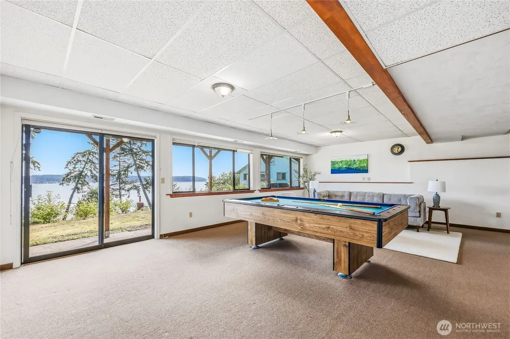 209 Old Oak Bay Road Port Hadlock WA 98368