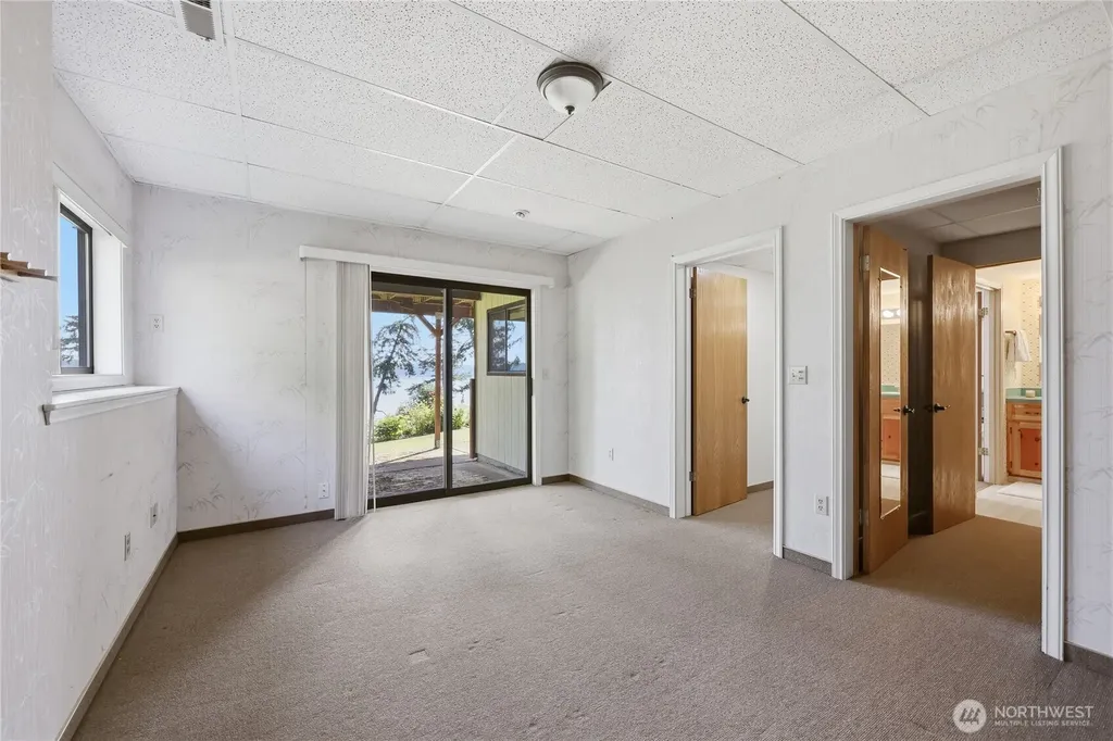 209 Old Oak Bay Road Port Hadlock WA 98368