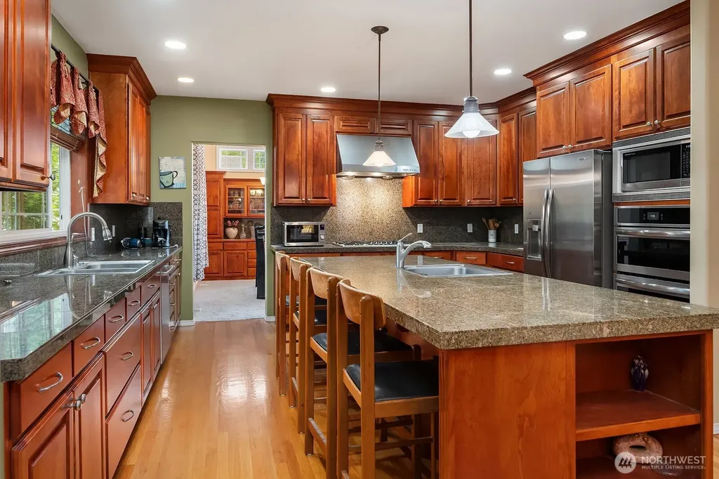 13915 SE 238th Place Kent WA 98042