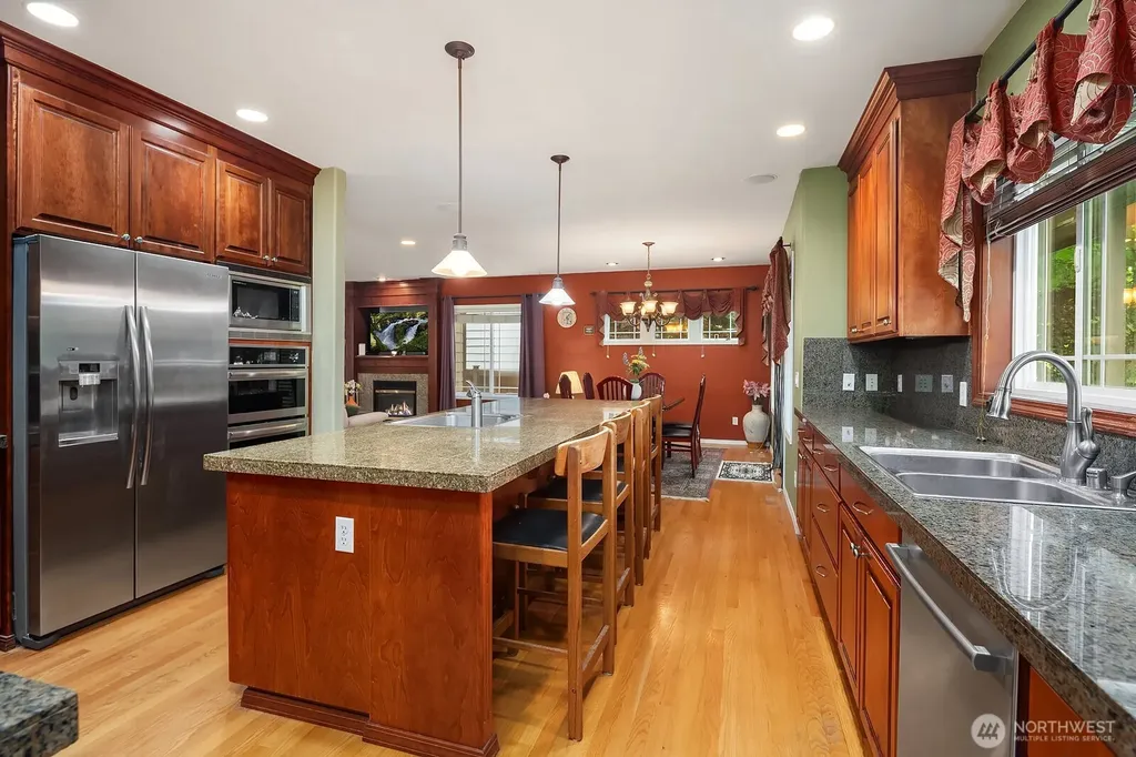 13915 SE 238th Place Kent WA 98042