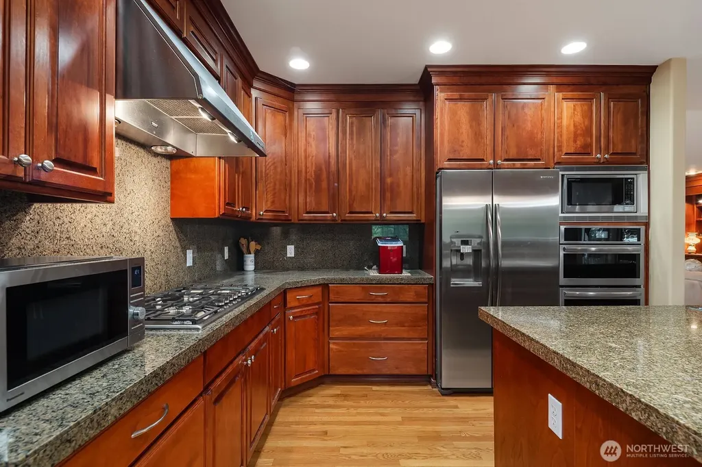 13915 SE 238th Place Kent WA 98042