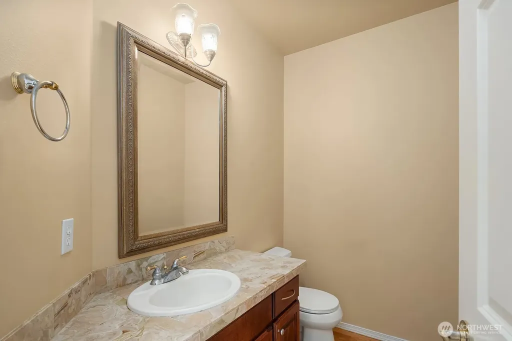 13915 SE 238th Place Kent WA 98042