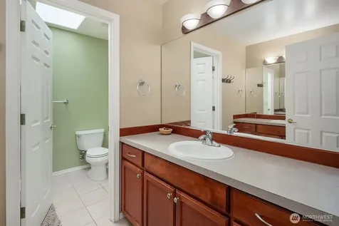 13915 SE 238th Place Kent WA 98042