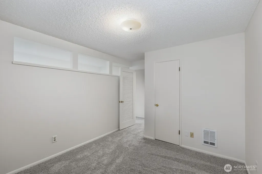 335 Heather Road Everett WA 98203
