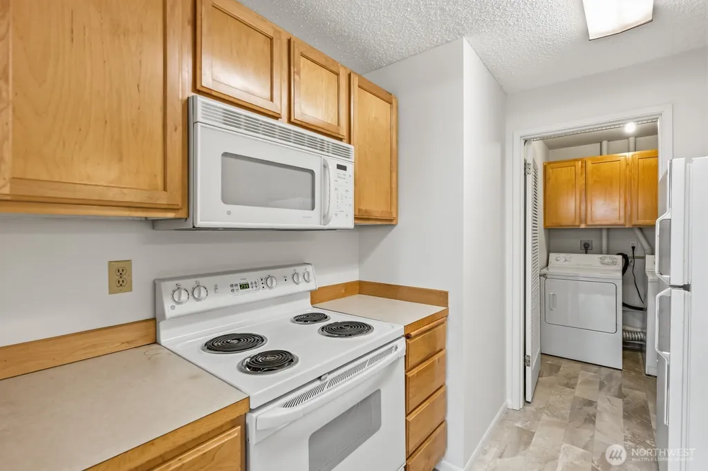 335 Heather Road Everett WA 98203