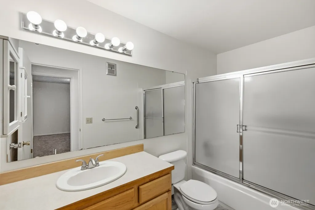 335 Heather Road Everett WA 98203
