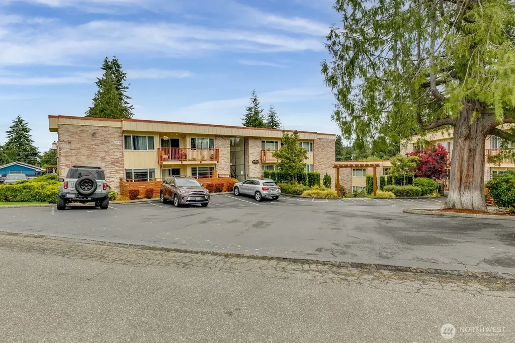 335 Heather Road Everett WA 98203