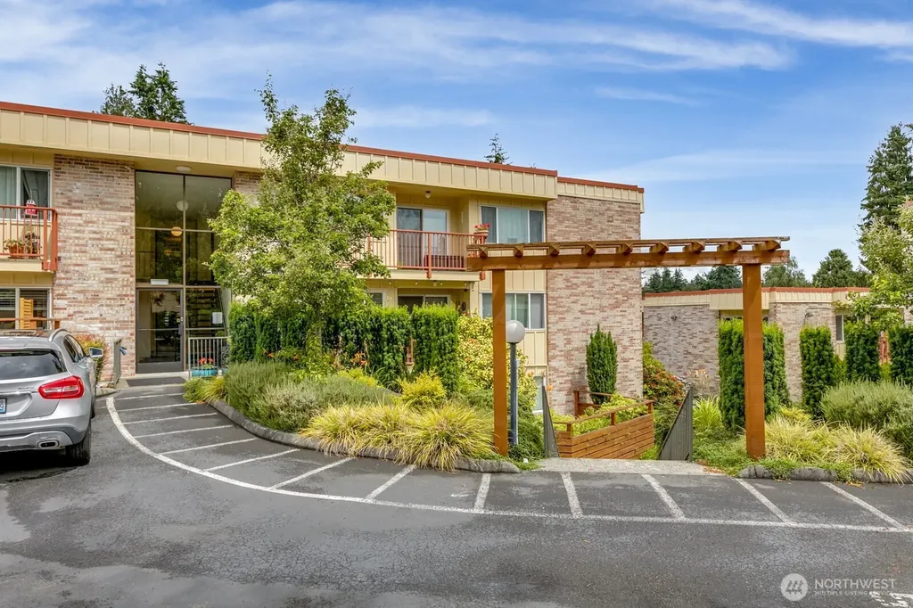 335 Heather Road Everett WA 98203