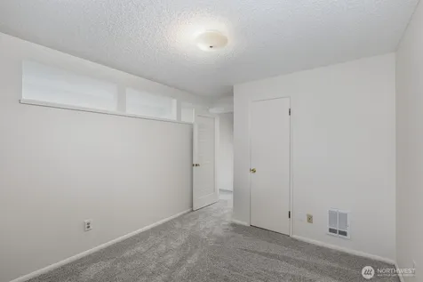 335 Heather Road Everett WA 98203