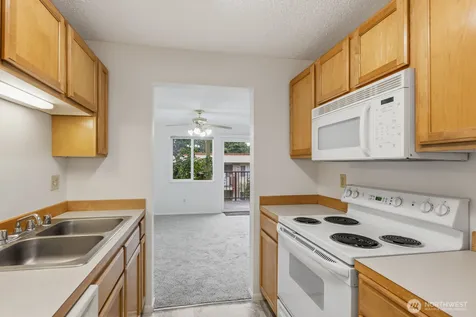 335 Heather Road Everett WA 98203