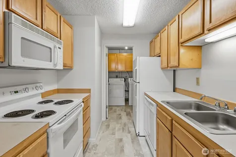 335 Heather Road Everett WA 98203
