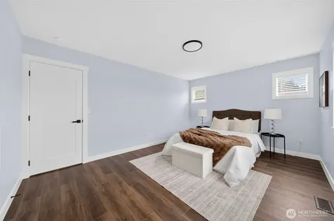 2807 V Court SE Auburn WA 98002
