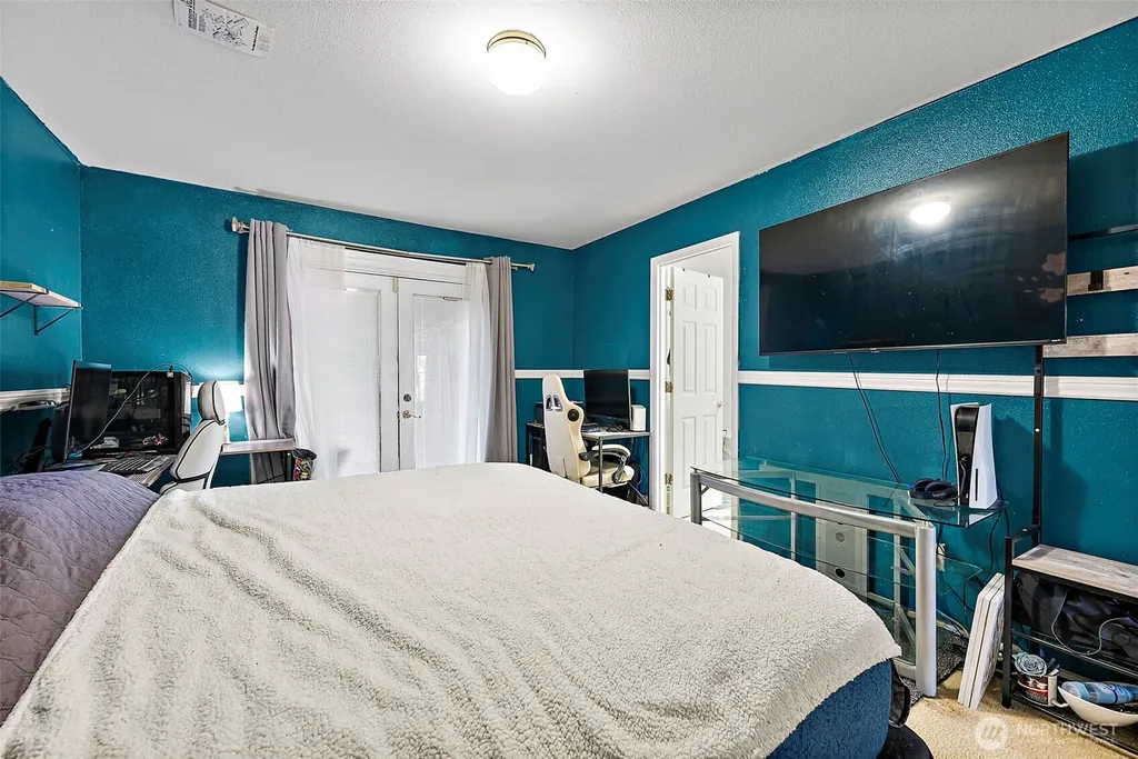 18828 76th Avenue Ct E Puyallup WA 98375