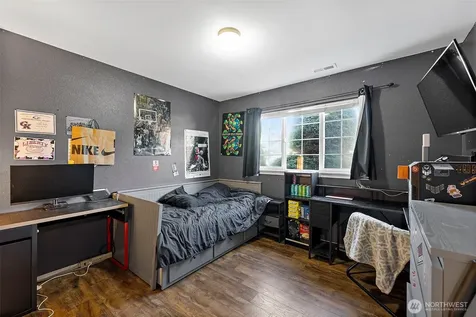 18828 76th Avenue Ct E Puyallup WA 98375