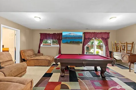 18828 76th Avenue Ct E Puyallup WA 98375