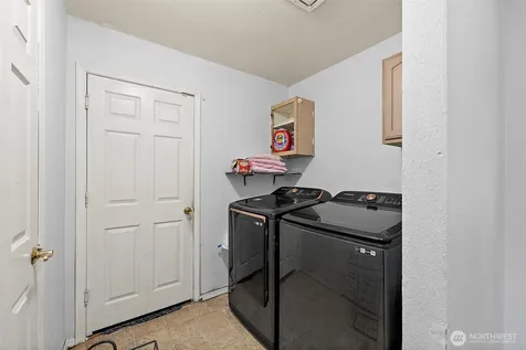 18828 76th Avenue Ct E Puyallup WA 98375