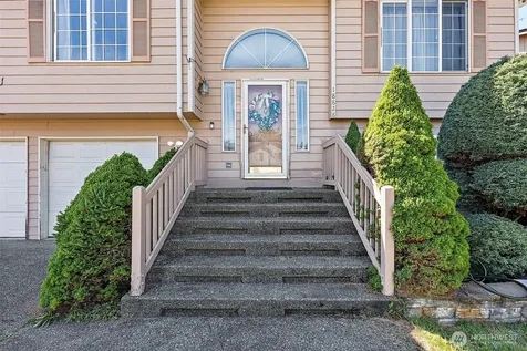 18828 76th Avenue Ct E Puyallup WA 98375