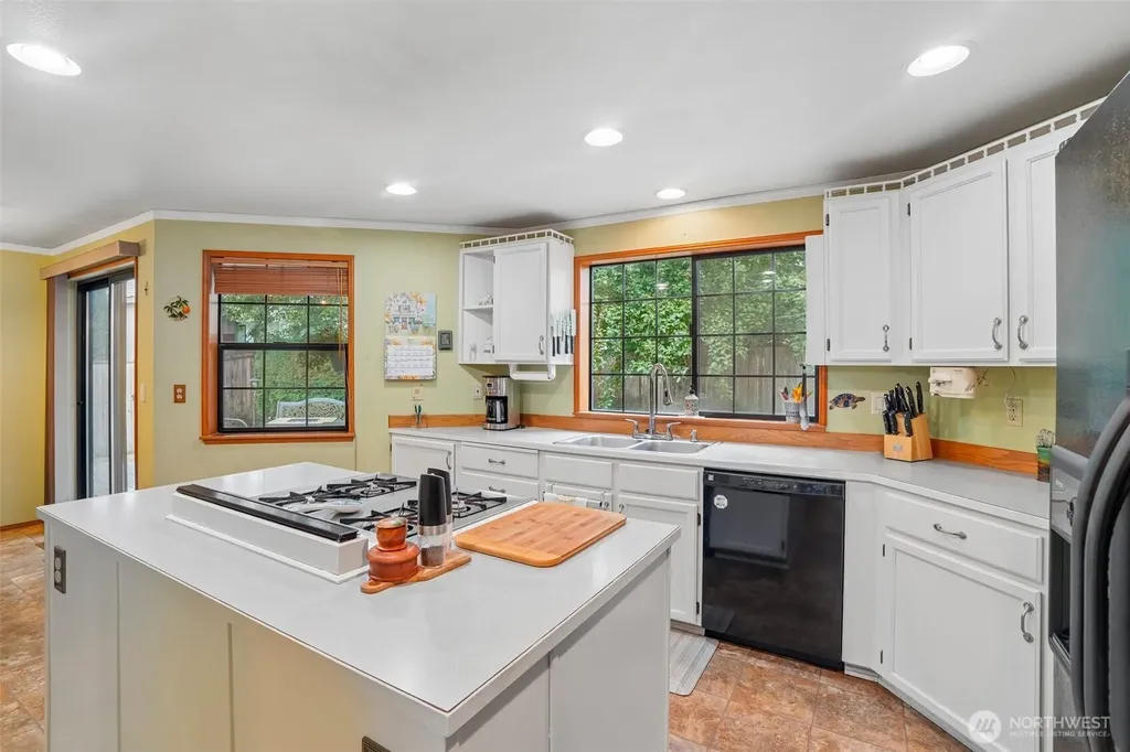 36110 23rd Place S Federal Way WA 98003