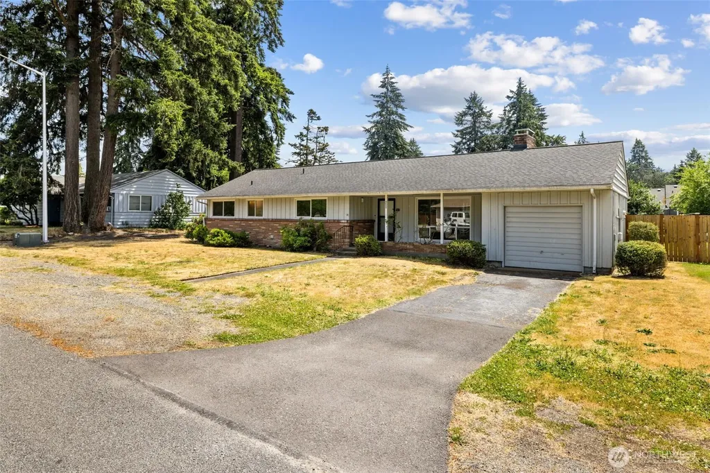 808 117th Street S Tacoma WA 98444