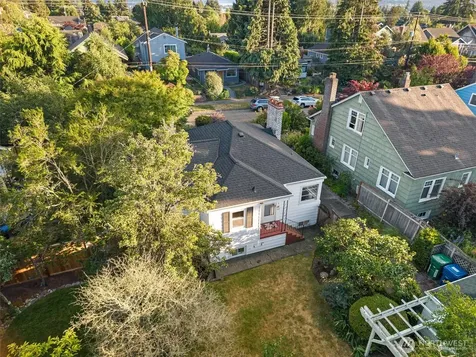 310 NW 75th Street Seattle WA 98117