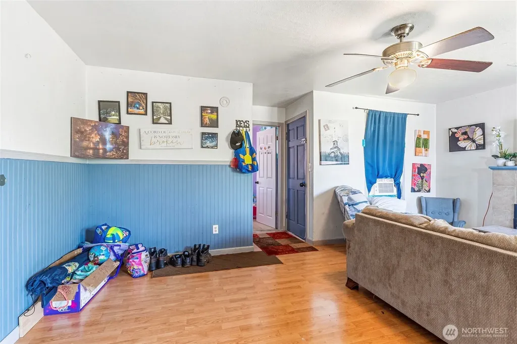 1307 Sixth Avenue Kelso WA 98626